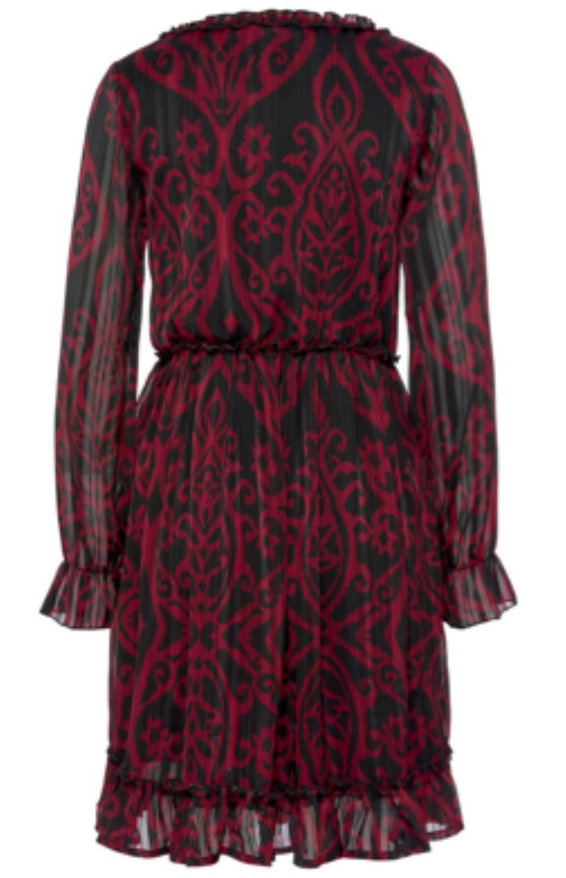 Sukienka z falbaniastym detalem i dekoltem w serek